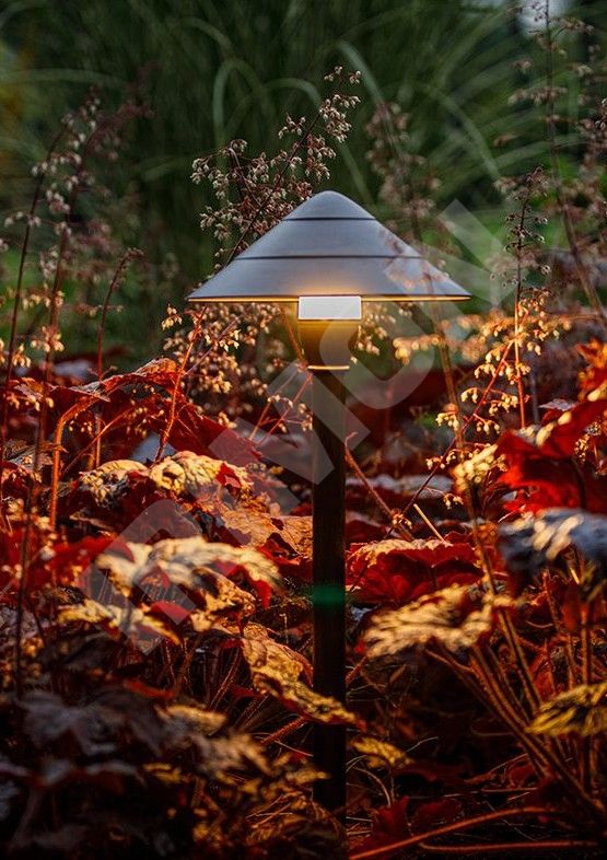 TULI - stojací zahradní lampa